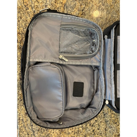 Travelon Complete Toiletry Bag‎ - RARE - Picture 8 of 11